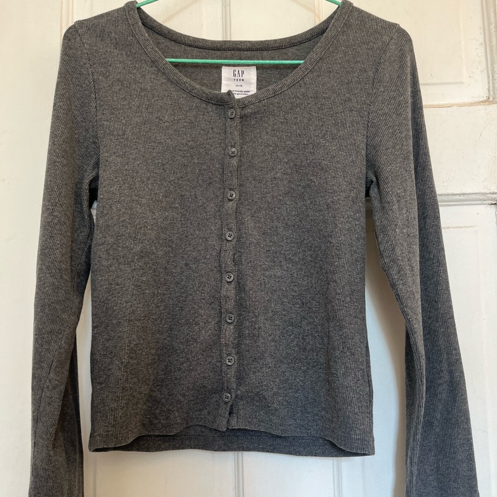 Gap gray heather teen ribbed button cardigan top in size 14 - 16